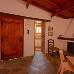 Fteri Stone House In Platanos, Akrata Πλάτανος