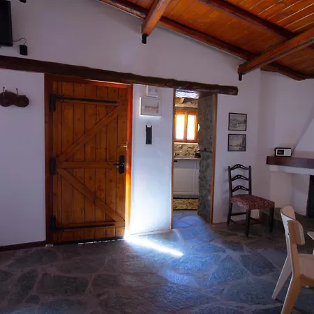 Fteri Stone House In Platanos, Akrata Apartment *