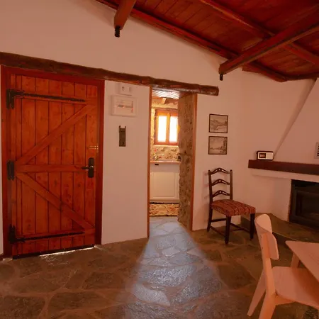 Fteri Stone House In Platanos, Akrata Platanos (Peloponnese)