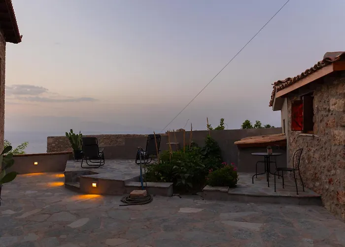 Fteri Stone House In Platanos, Akrata شقة