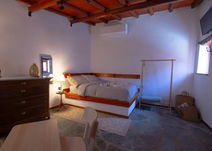 شقة Fteri Stone House In Platanos, Akrata *